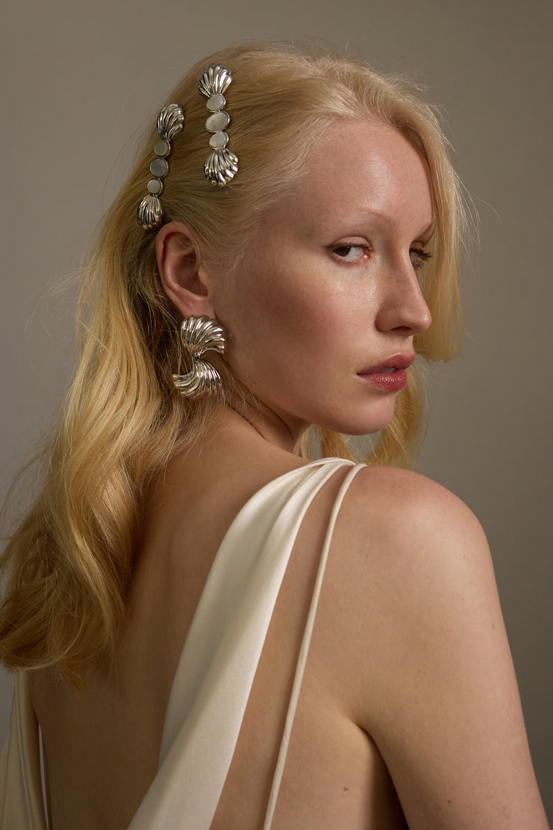 Chiara Shell Bobbi Pin Set of 2