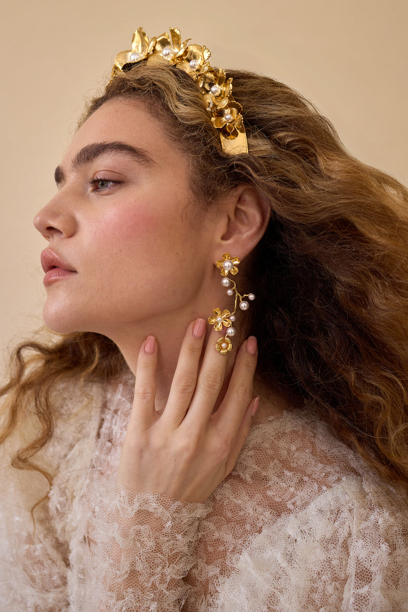 Brynn Floral Pearl Linear Earrings