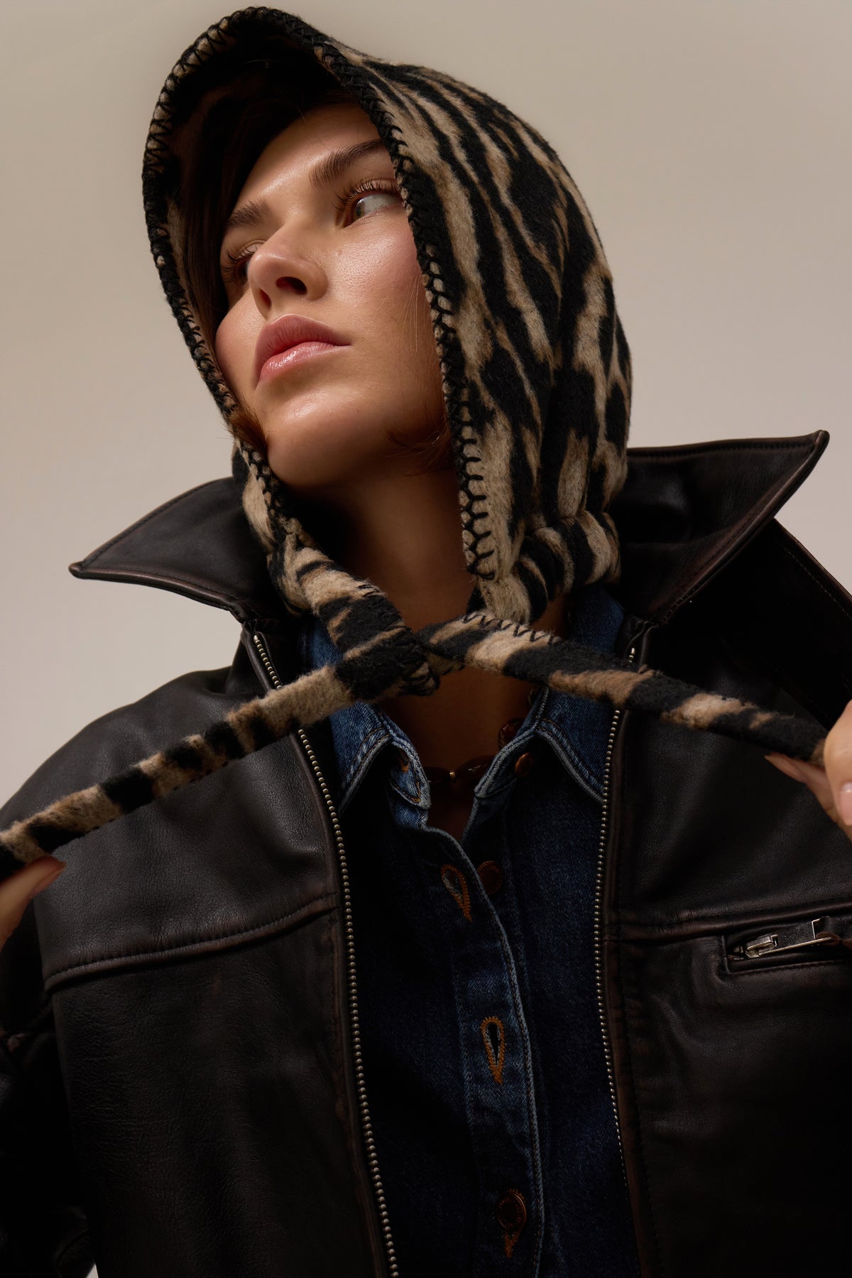 Masha Leopard Wool Hood