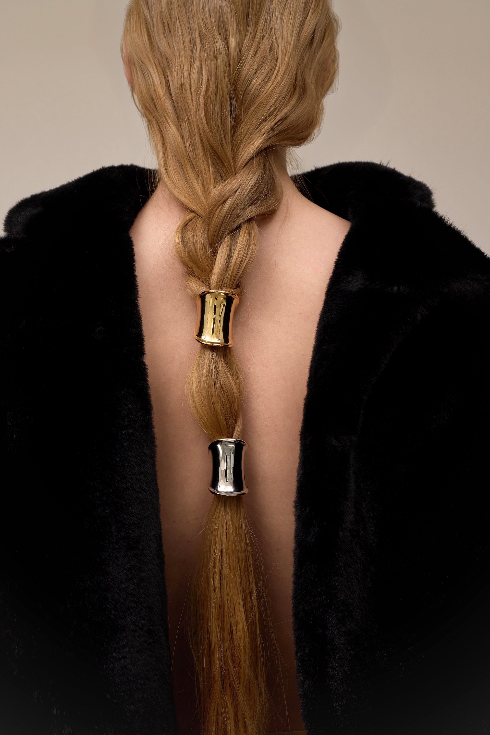 Mini Hera Pony Cuff