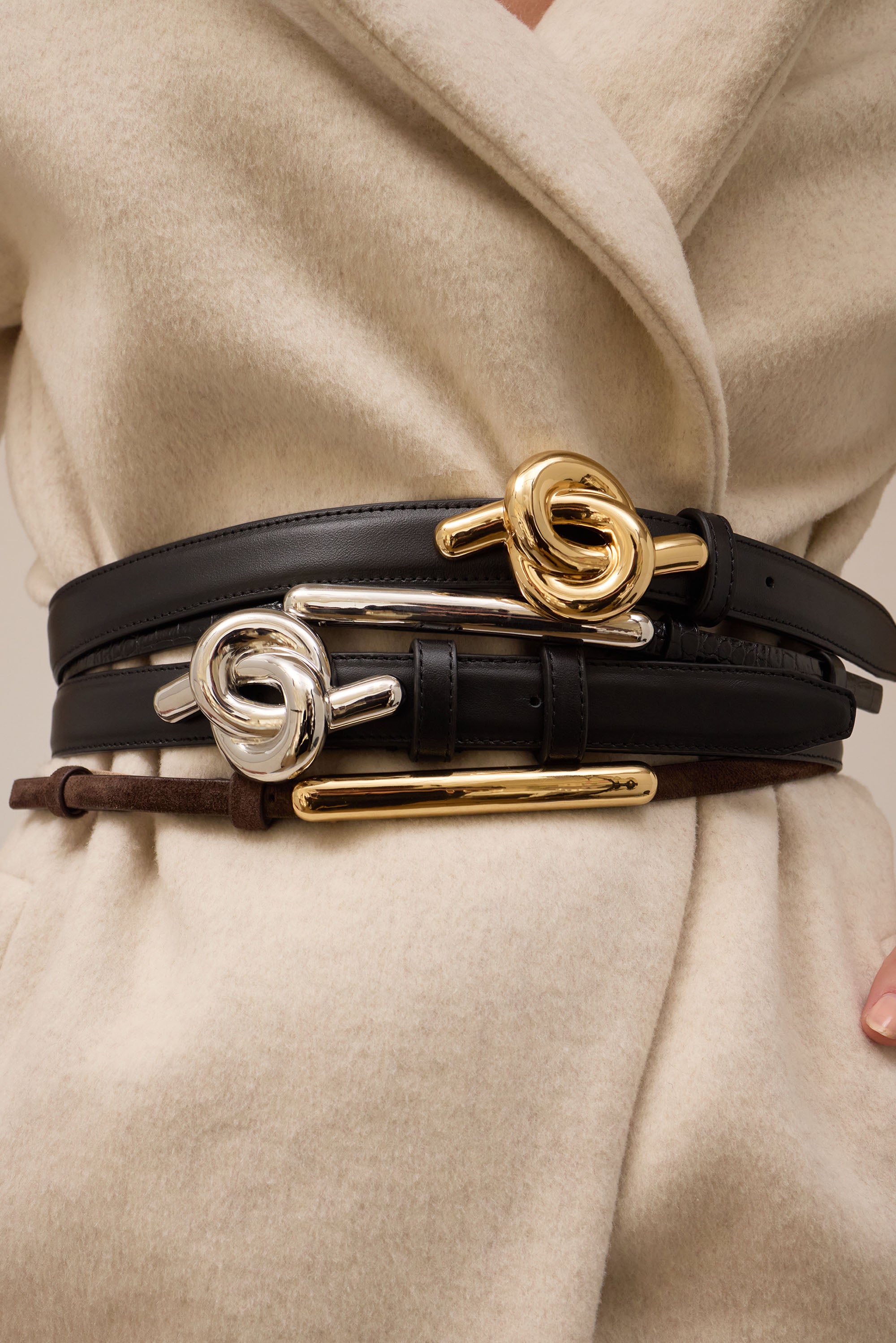 Glossy Knot Leather Belt