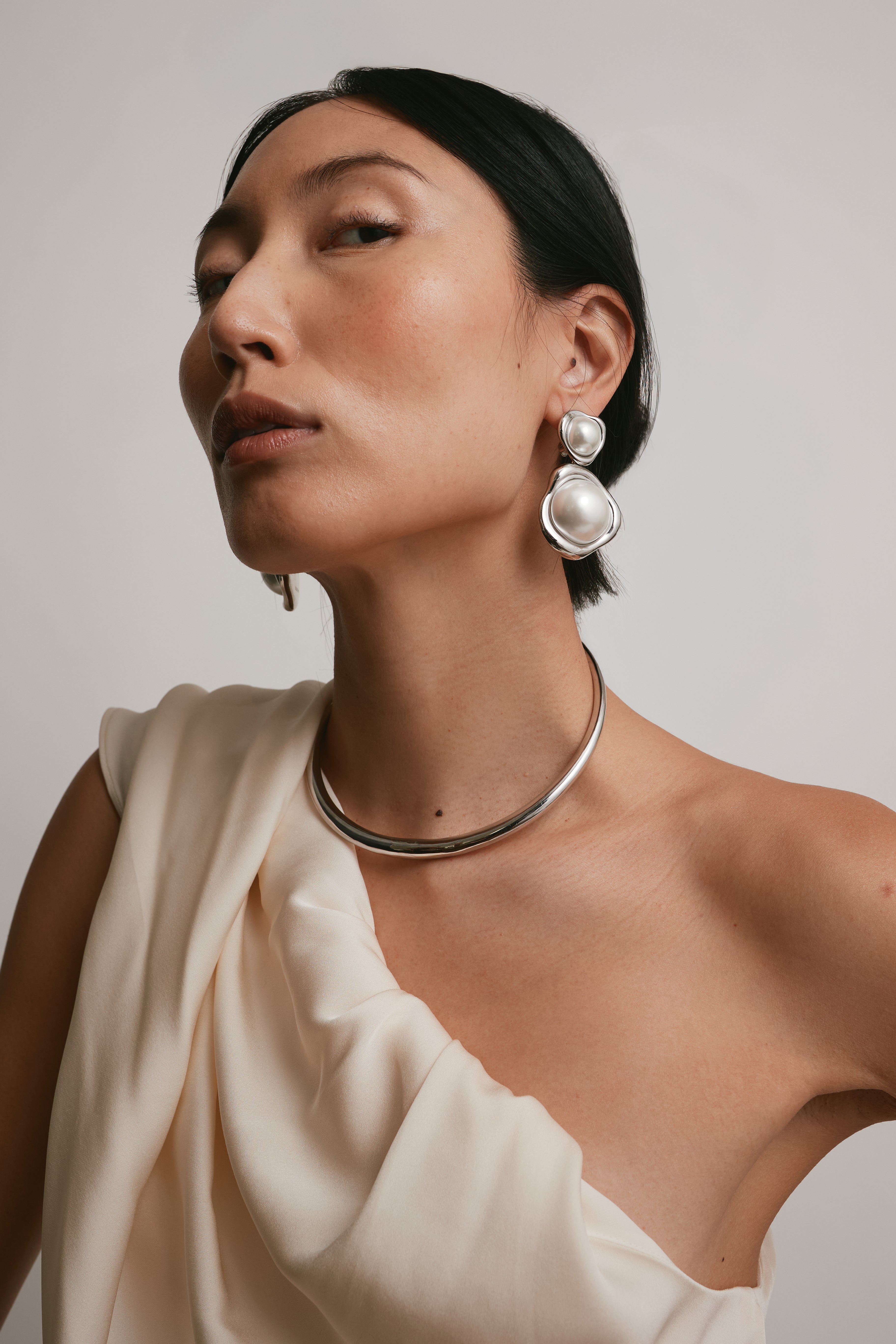 Romy Metal Collar Necklace