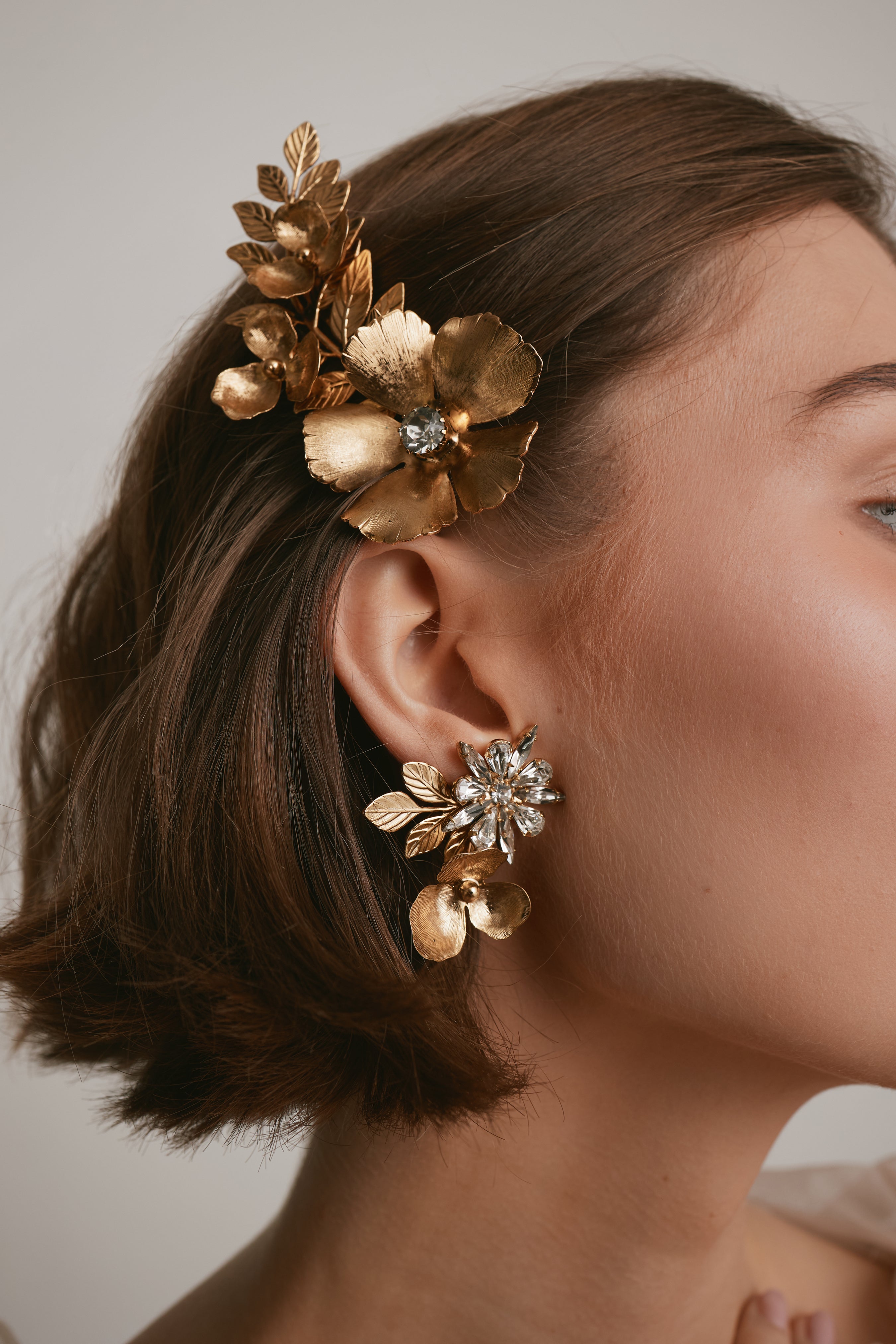 Stella Crystal Floral Earrings