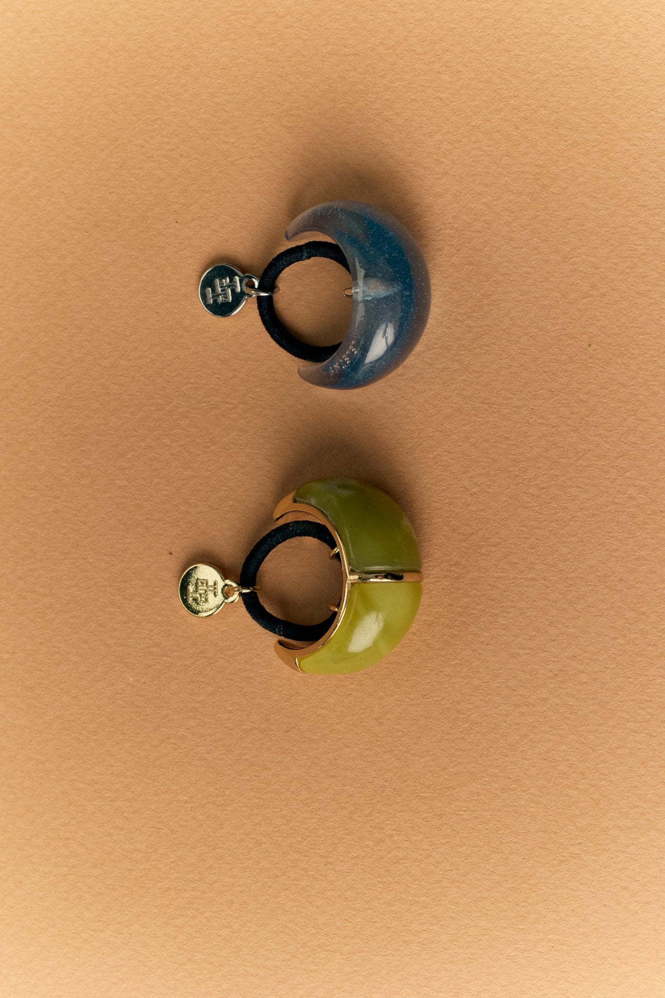 Jelly Mini Dome Pony Cuff
