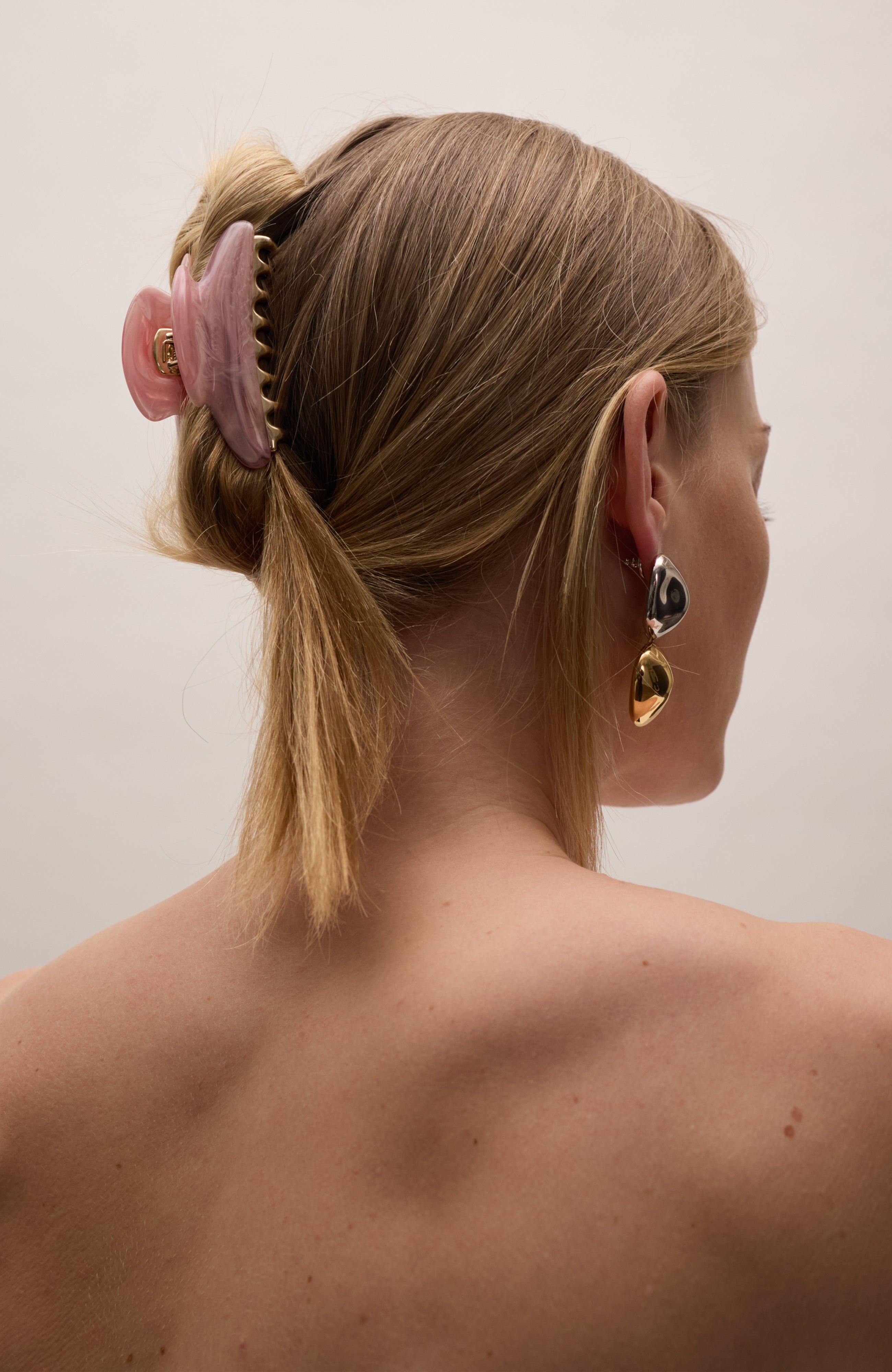 Colette Elongated Claw Clip