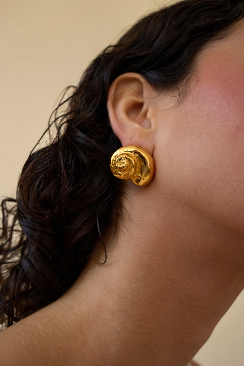 Leila Metal Swirl Earrings