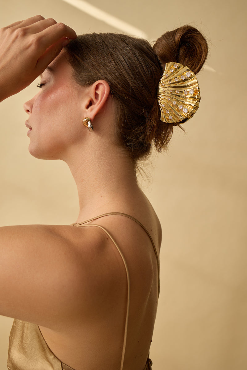 Crystal Shell Claw Clip