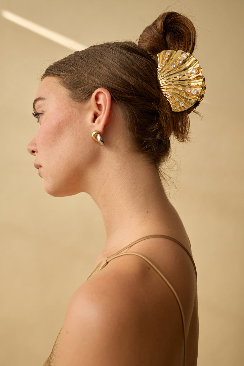 Crystal Shell Claw Clip