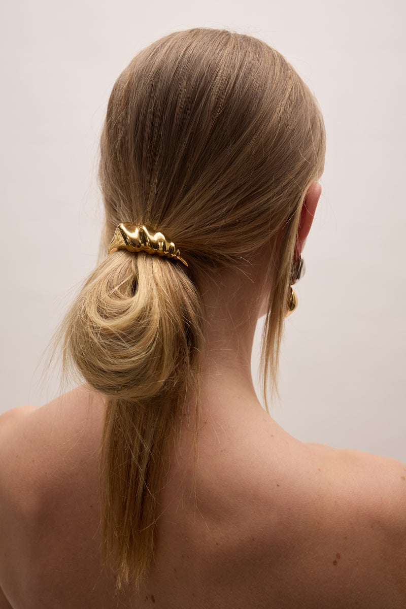 Naomi Shell Pony Cuff