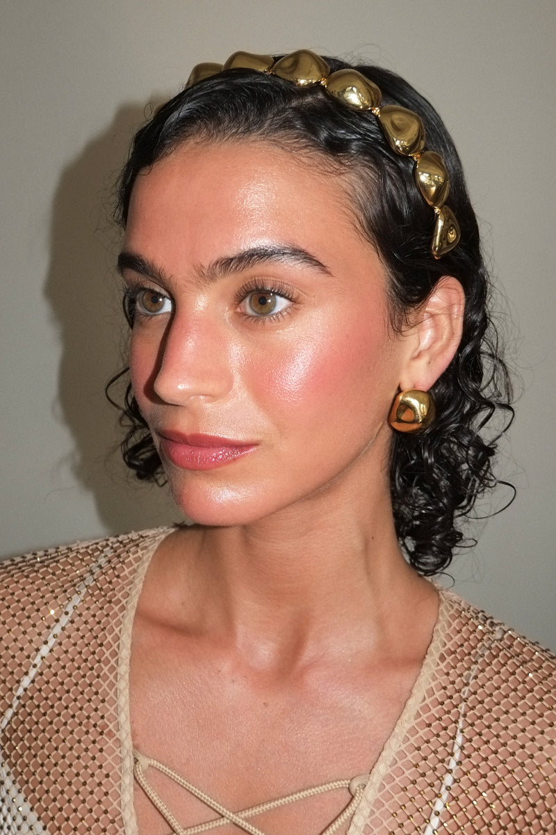 Zoe Petite Stud Earrings