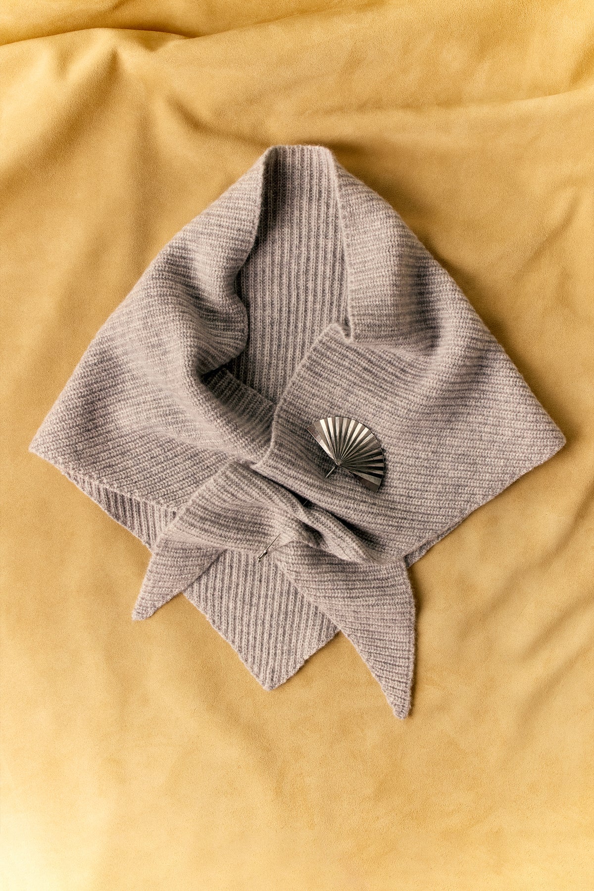 Paloma Deco Brooch