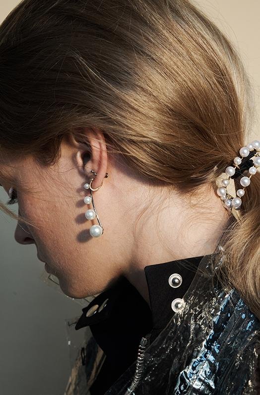 Tapered Pearl Earrings