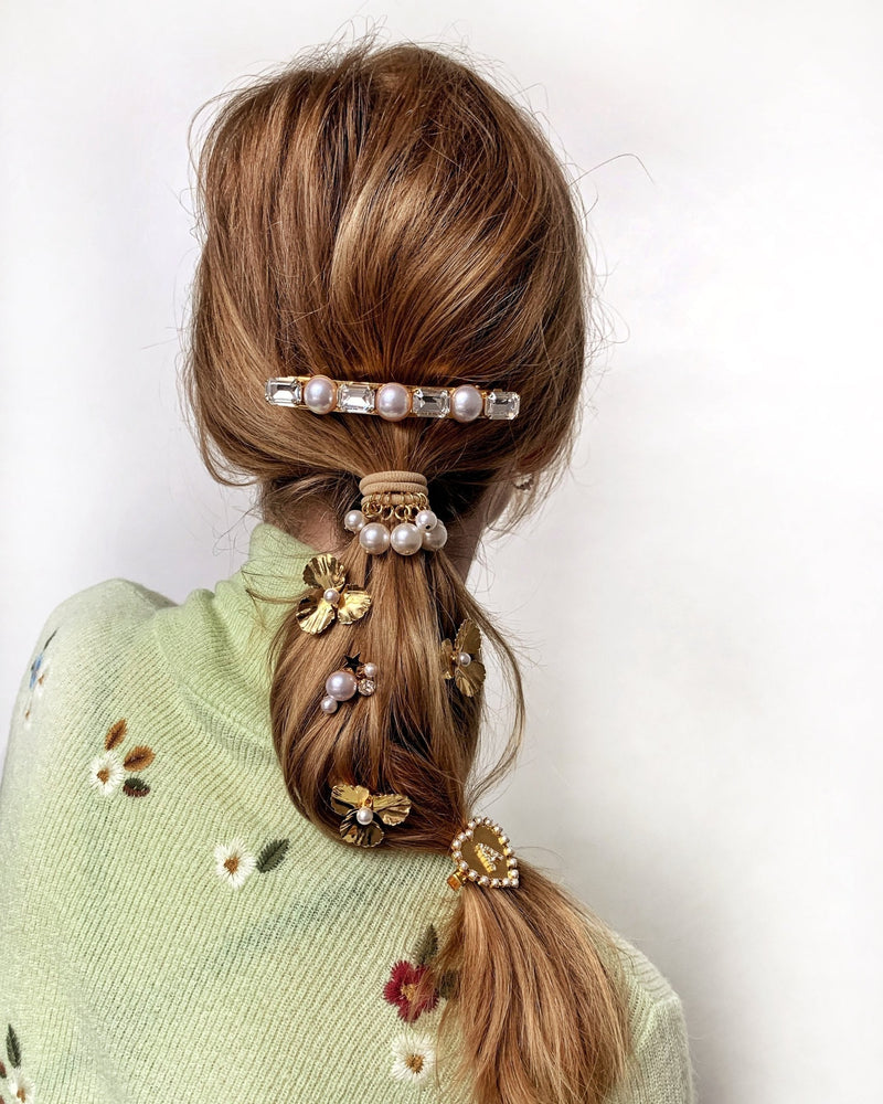 Love Actually Pearl Gram Clip