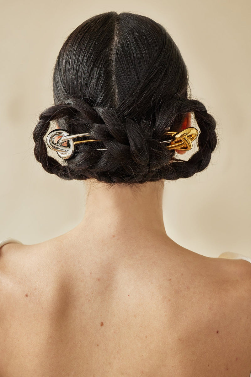 Glossy Knot French Pin