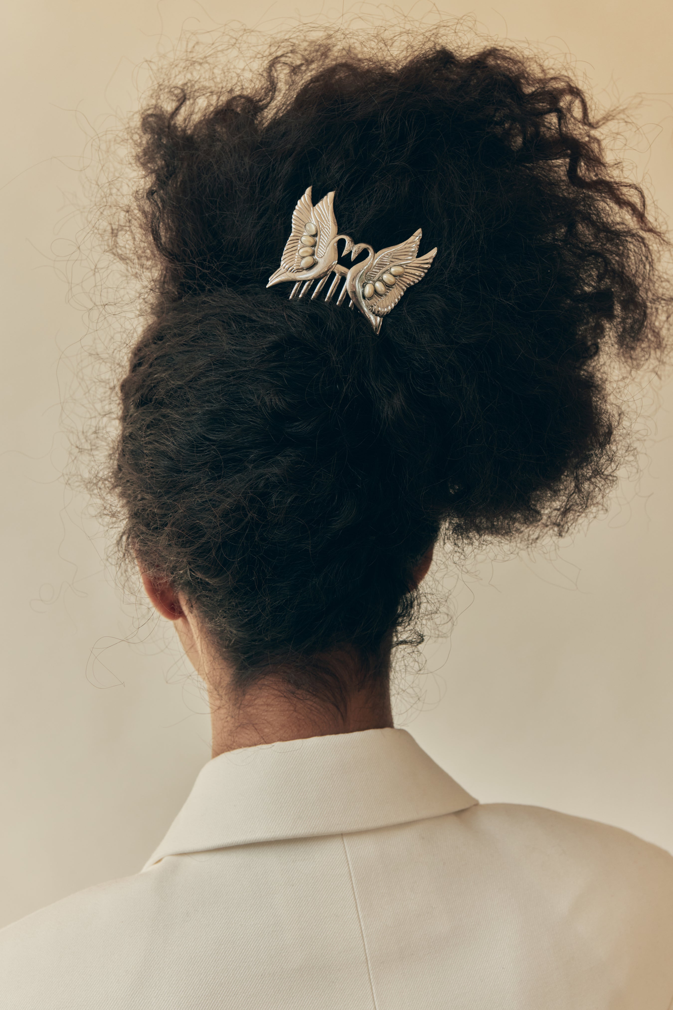 Grace Pearl Swan Mini French Comb