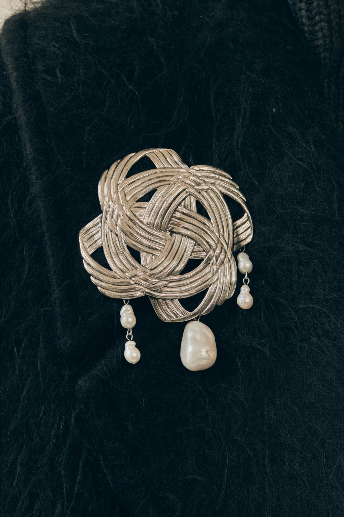 Lila Freshwater Pearl Brooch