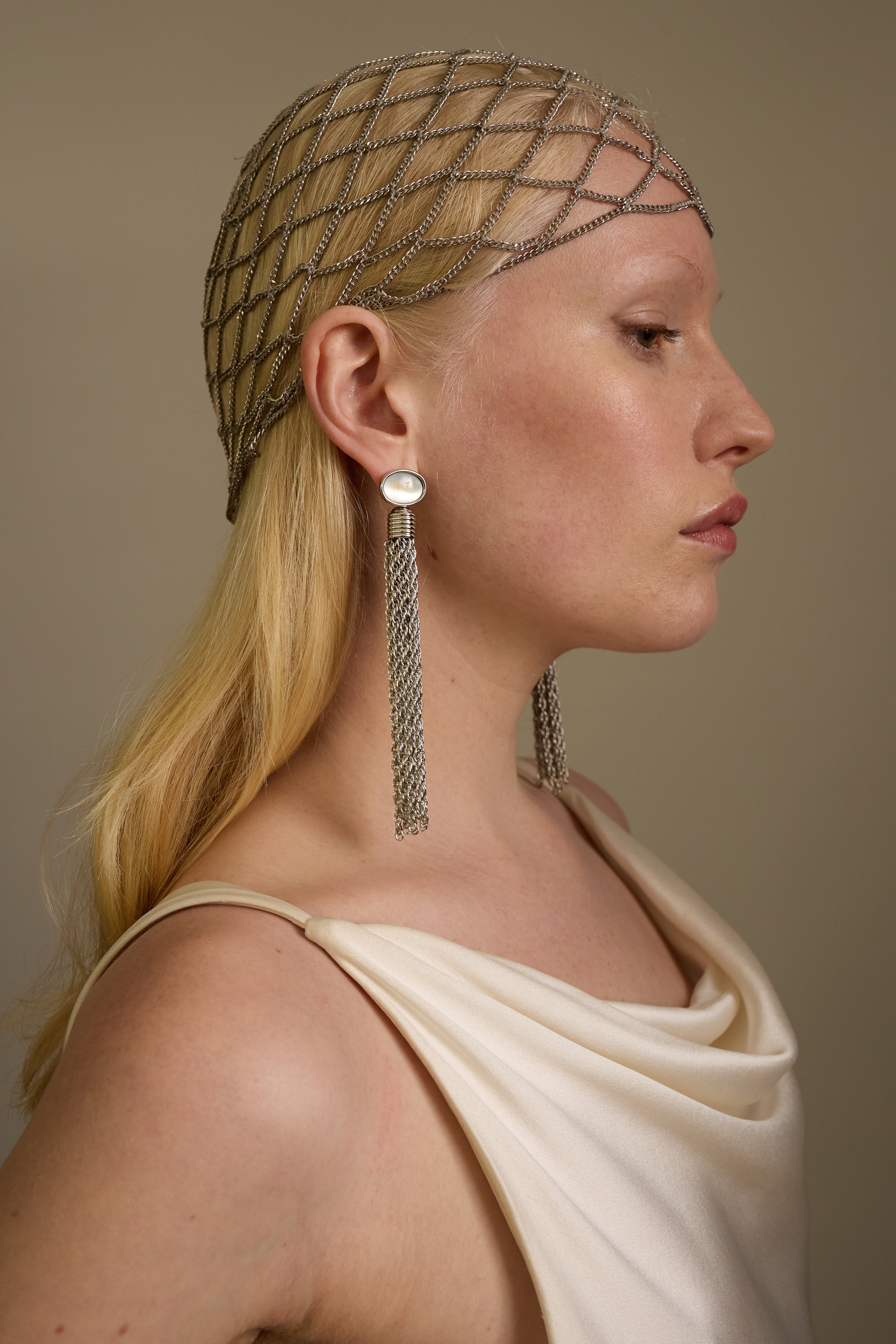 Chain Cap