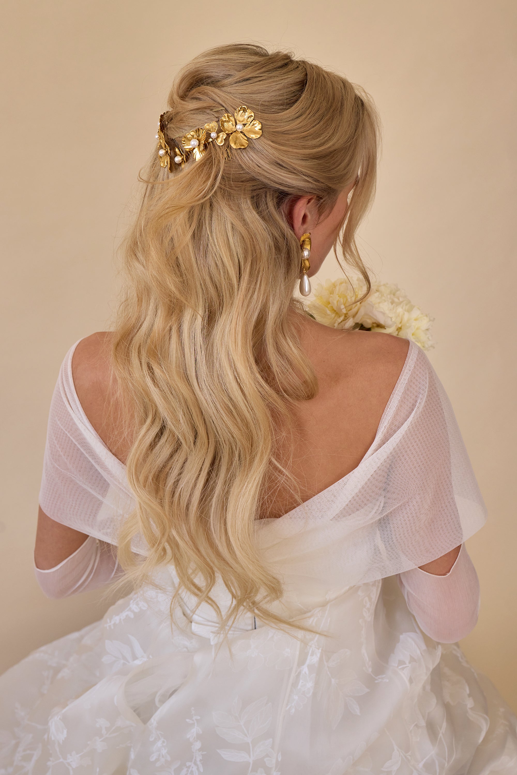 Poppy Pearl Comb