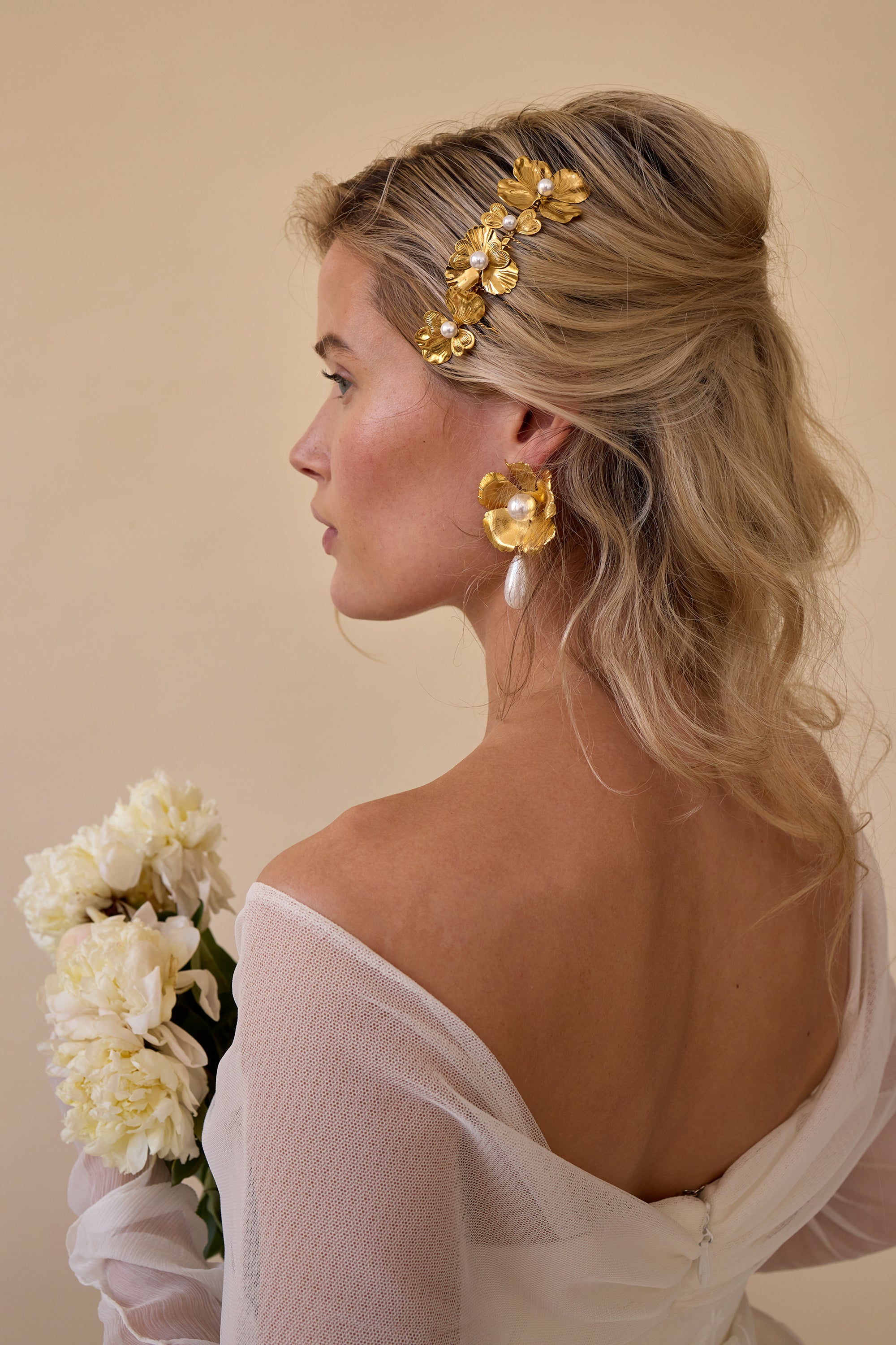 Poppy Pearl Comb