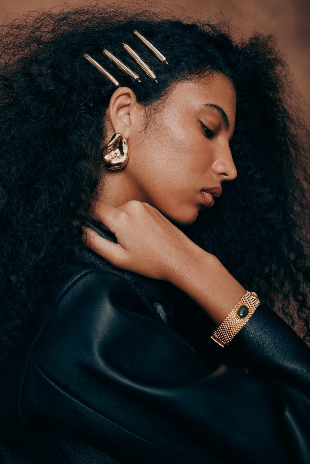 Rue Button Earrings