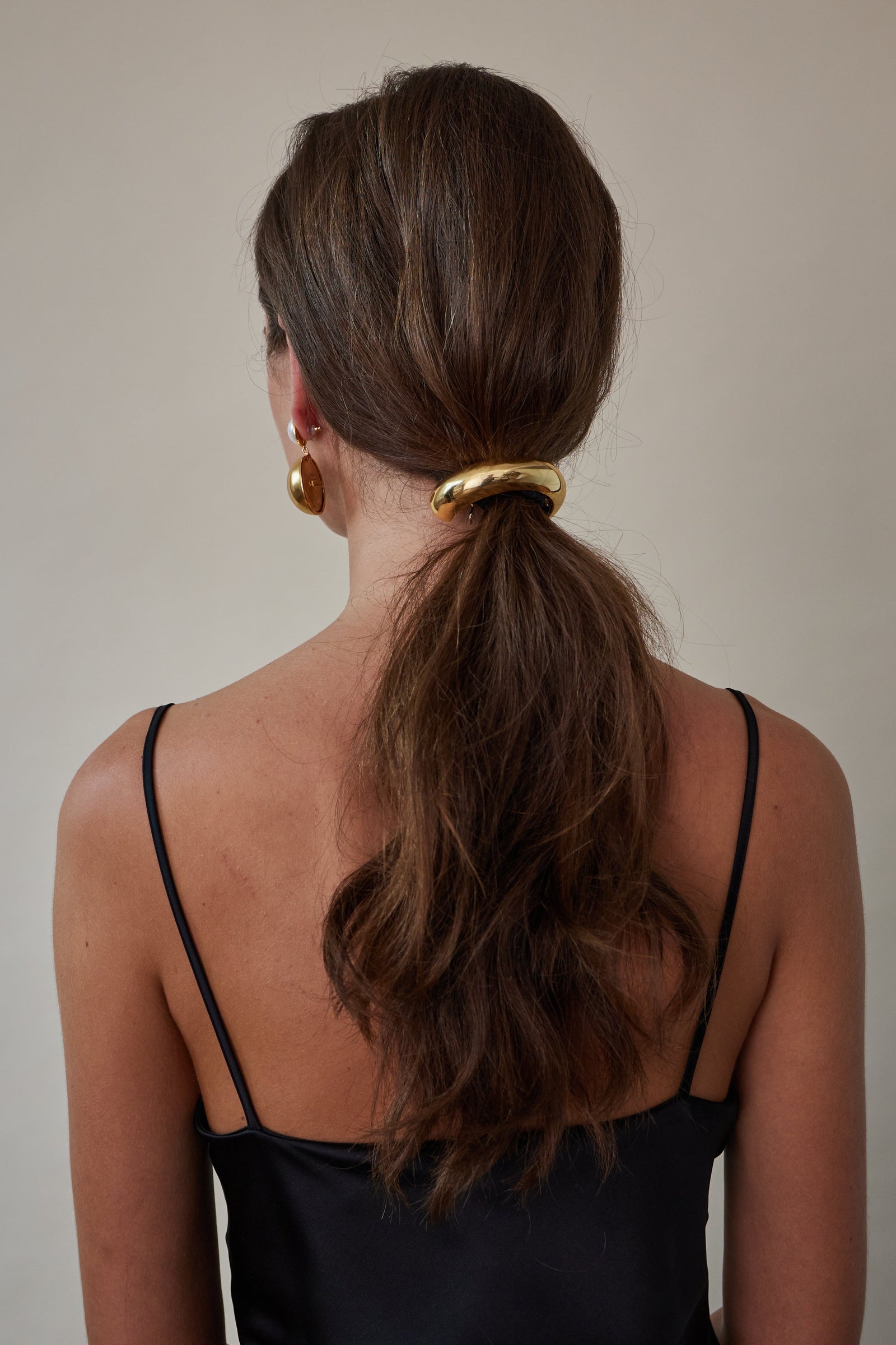 LELET NY ヘアーアクセサリー パーティー ポニー ウェーブ Glossy Arch Pony | LELET NY