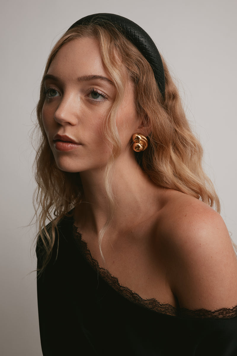 Quinn Twist Earrings