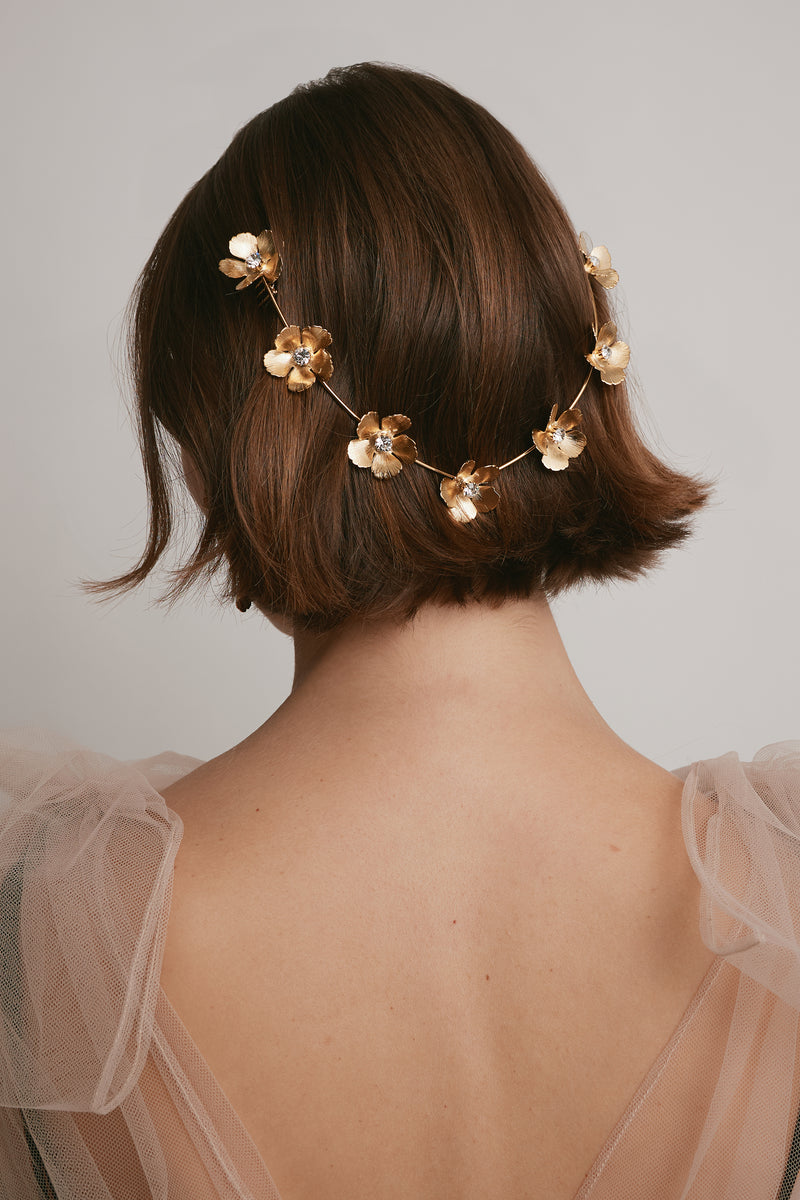 Eden Crystal Vee Halo