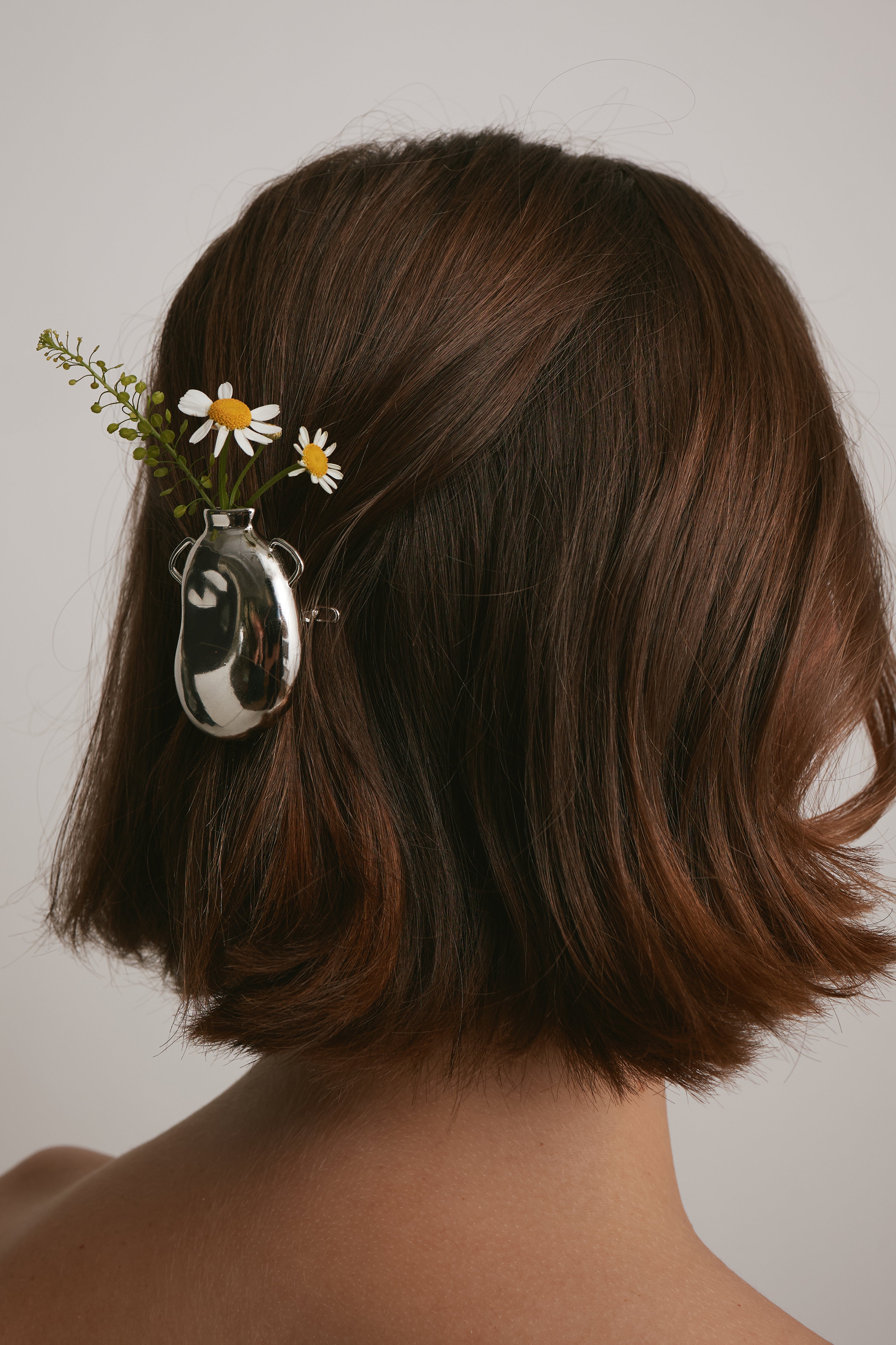 Zoe Jug Barrette