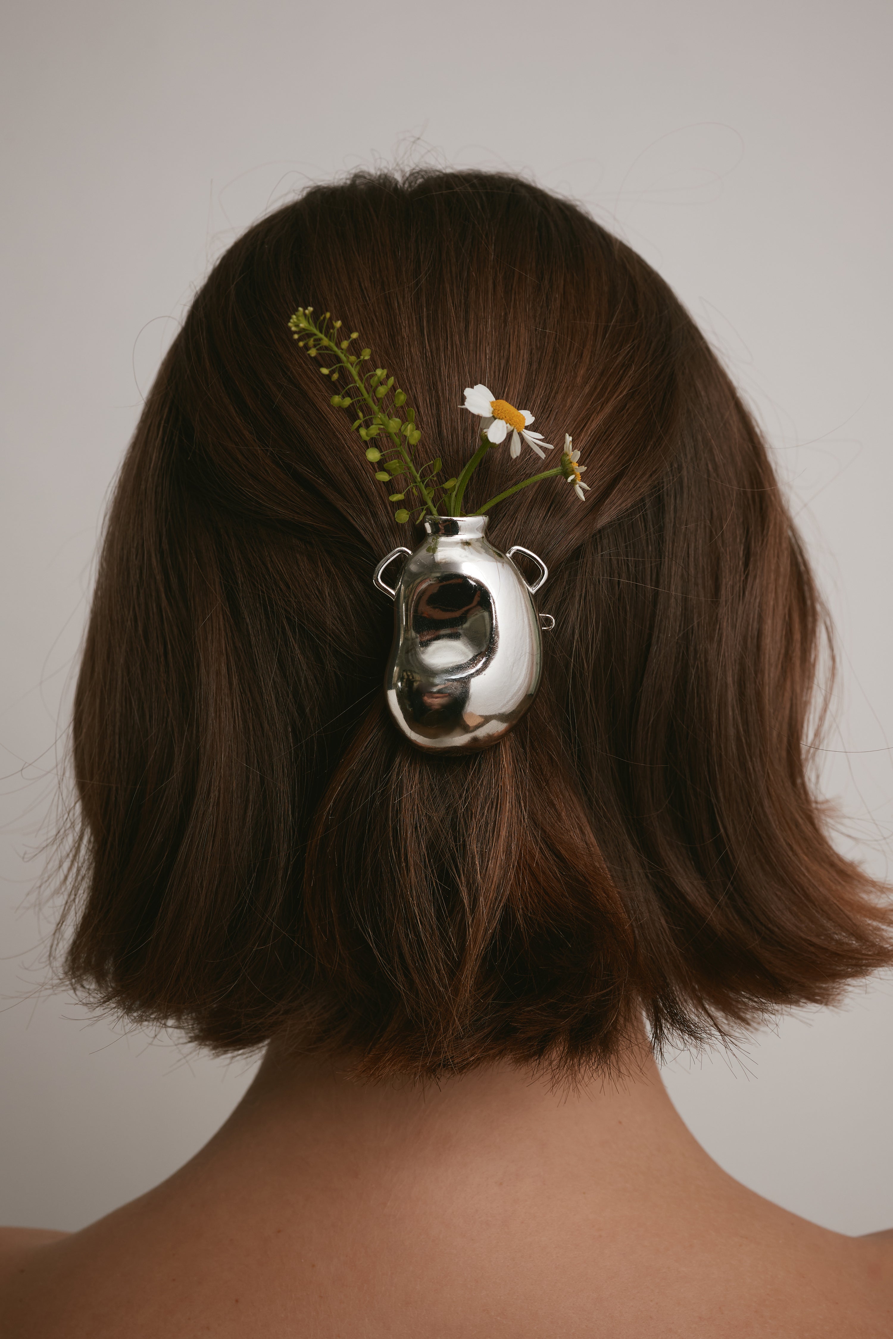 Zoe Jug Barrette