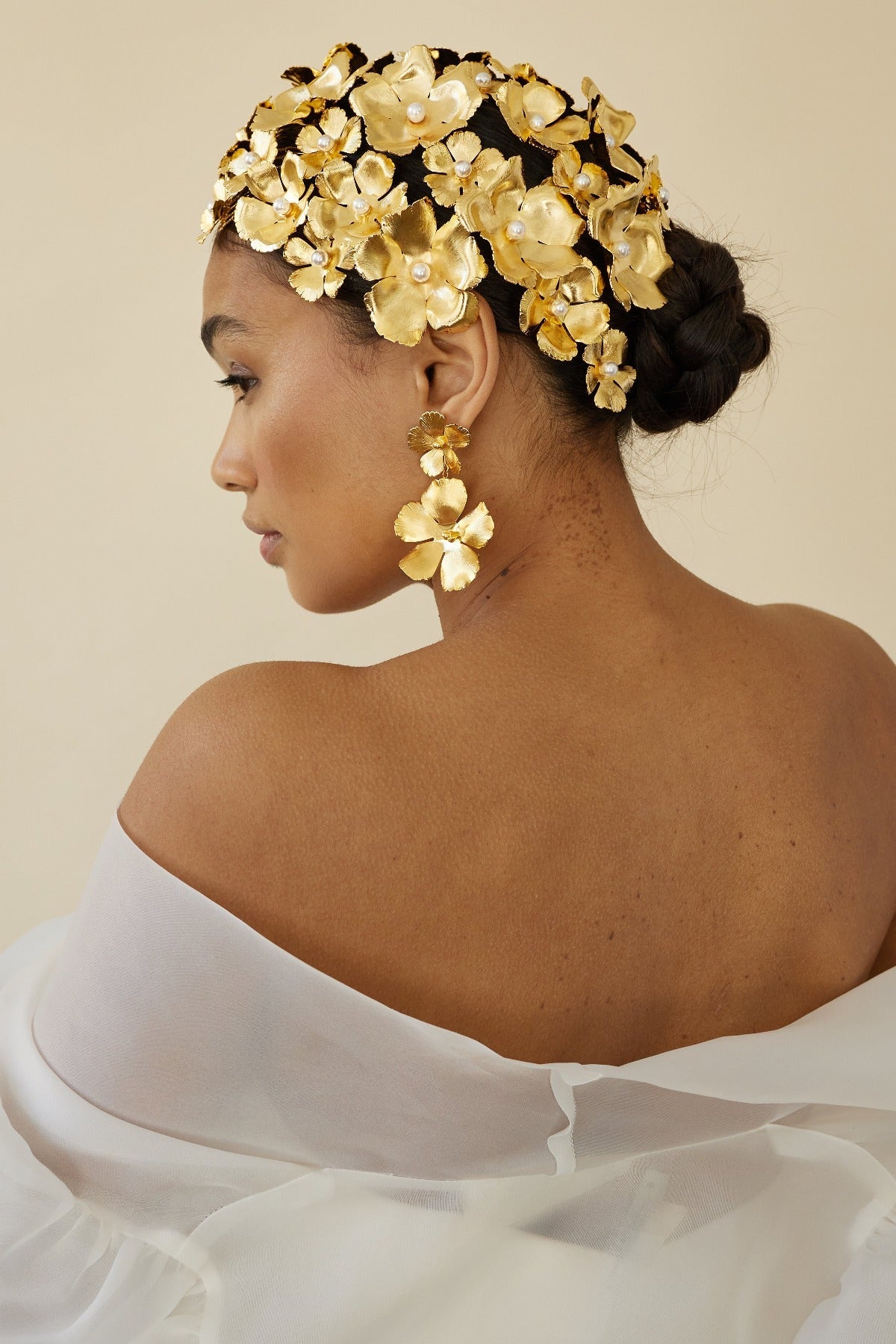 Henri Bendel Floral Mini Comb Bridal hair accessory, headpiece - Blossom garden hair comb  main image 2