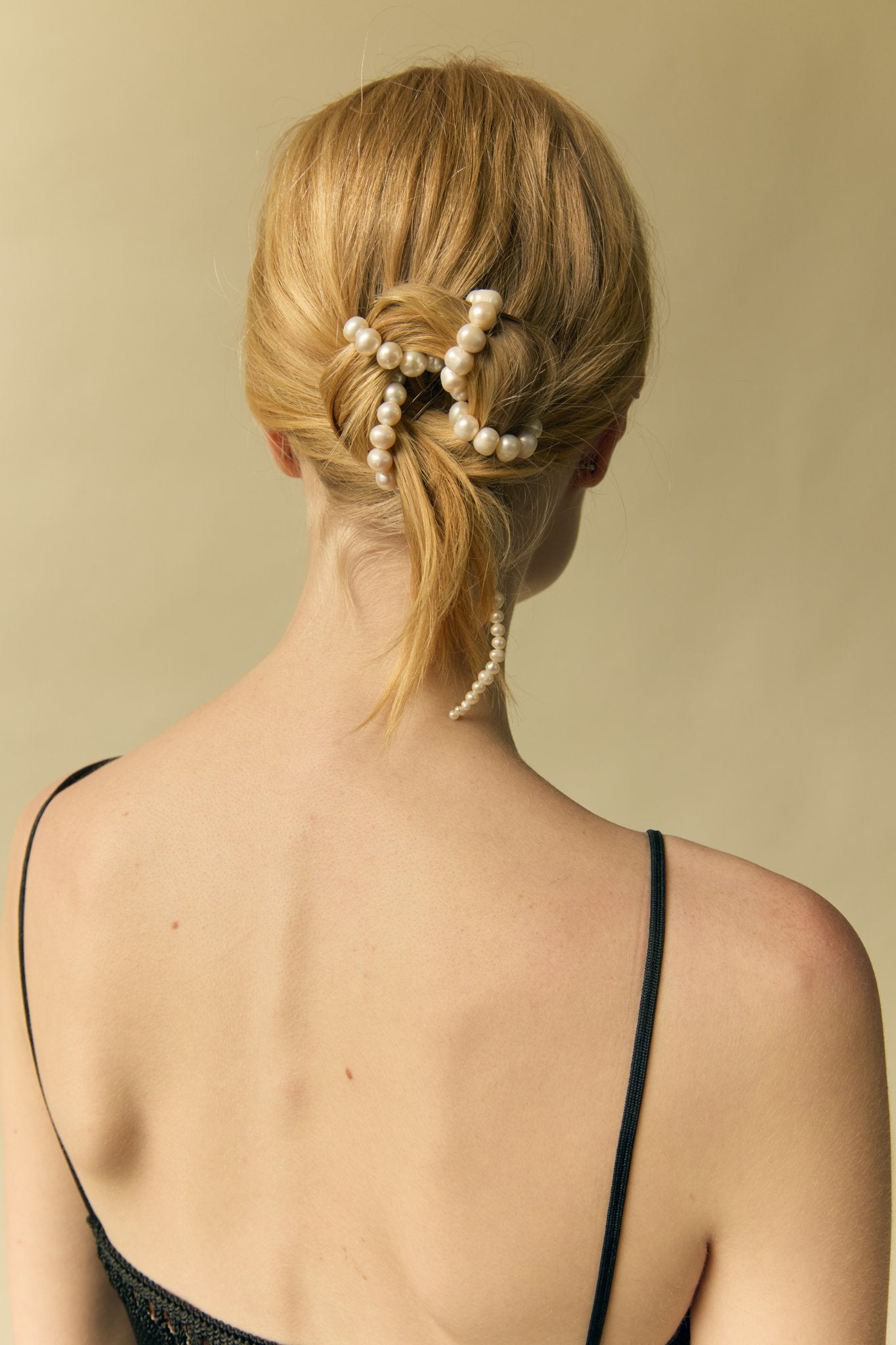 Freshwater Pearl Bobbi Pin