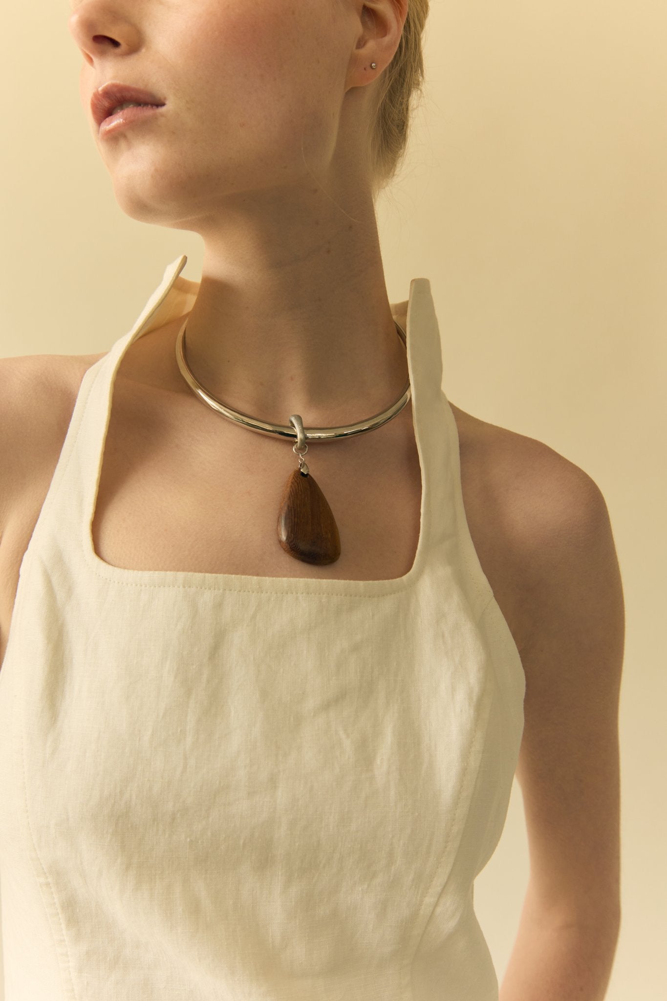 Romy Metal Pendant Necklace
