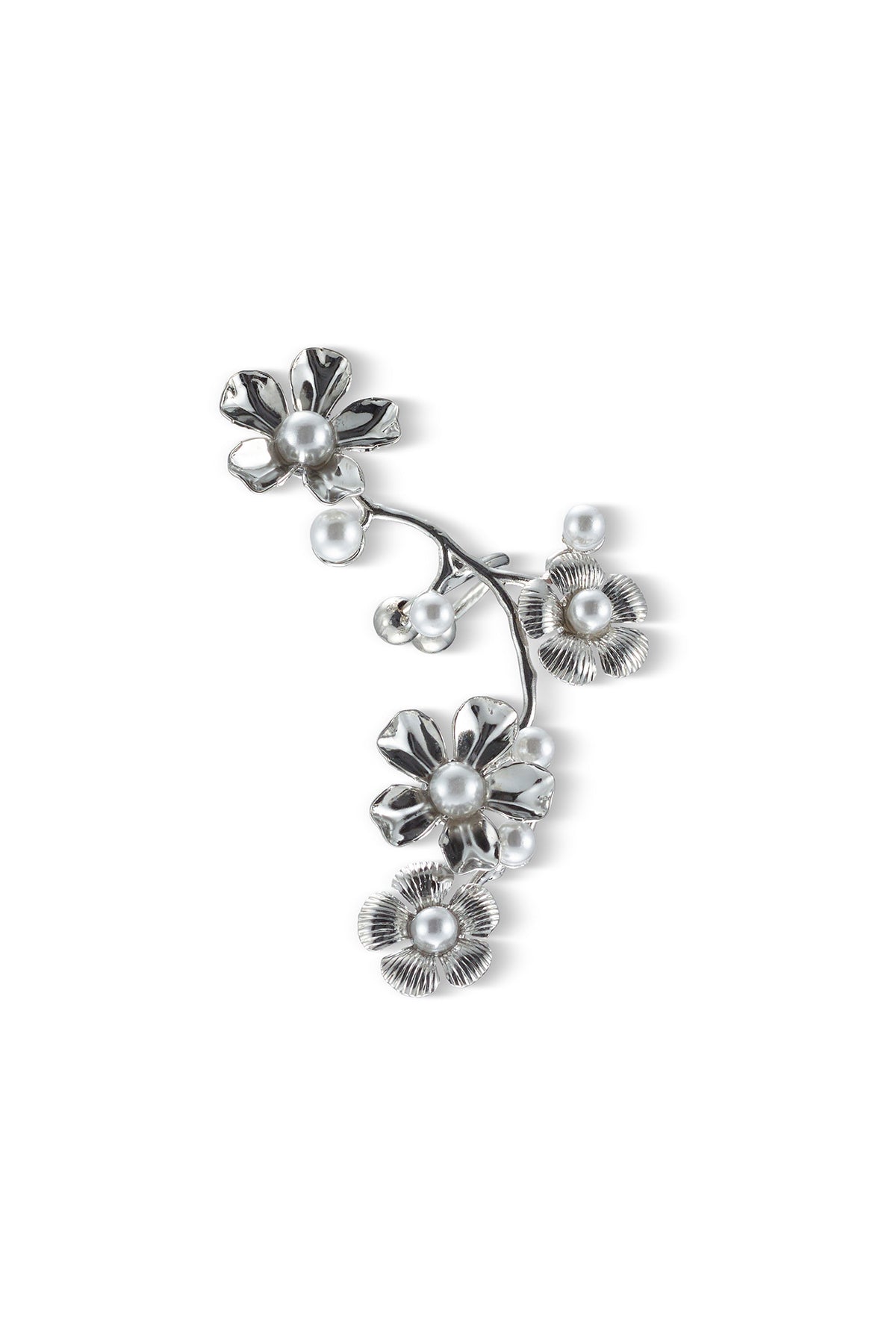 Brynn Floral Pearl Ear Cuff