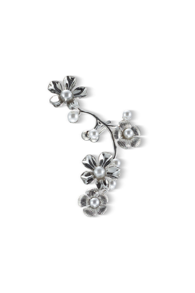 Brynn Floral Pearl Ear Cuff