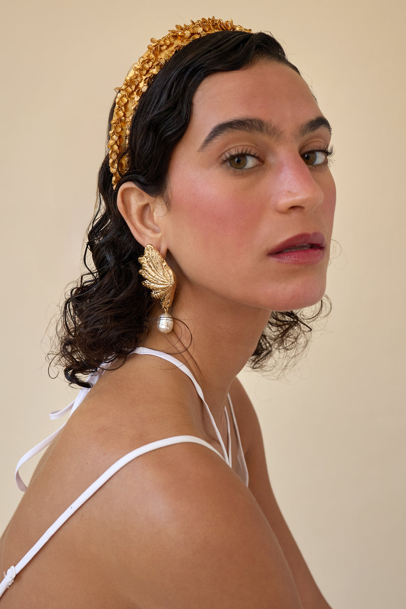 Nadia Pearl Earrings
