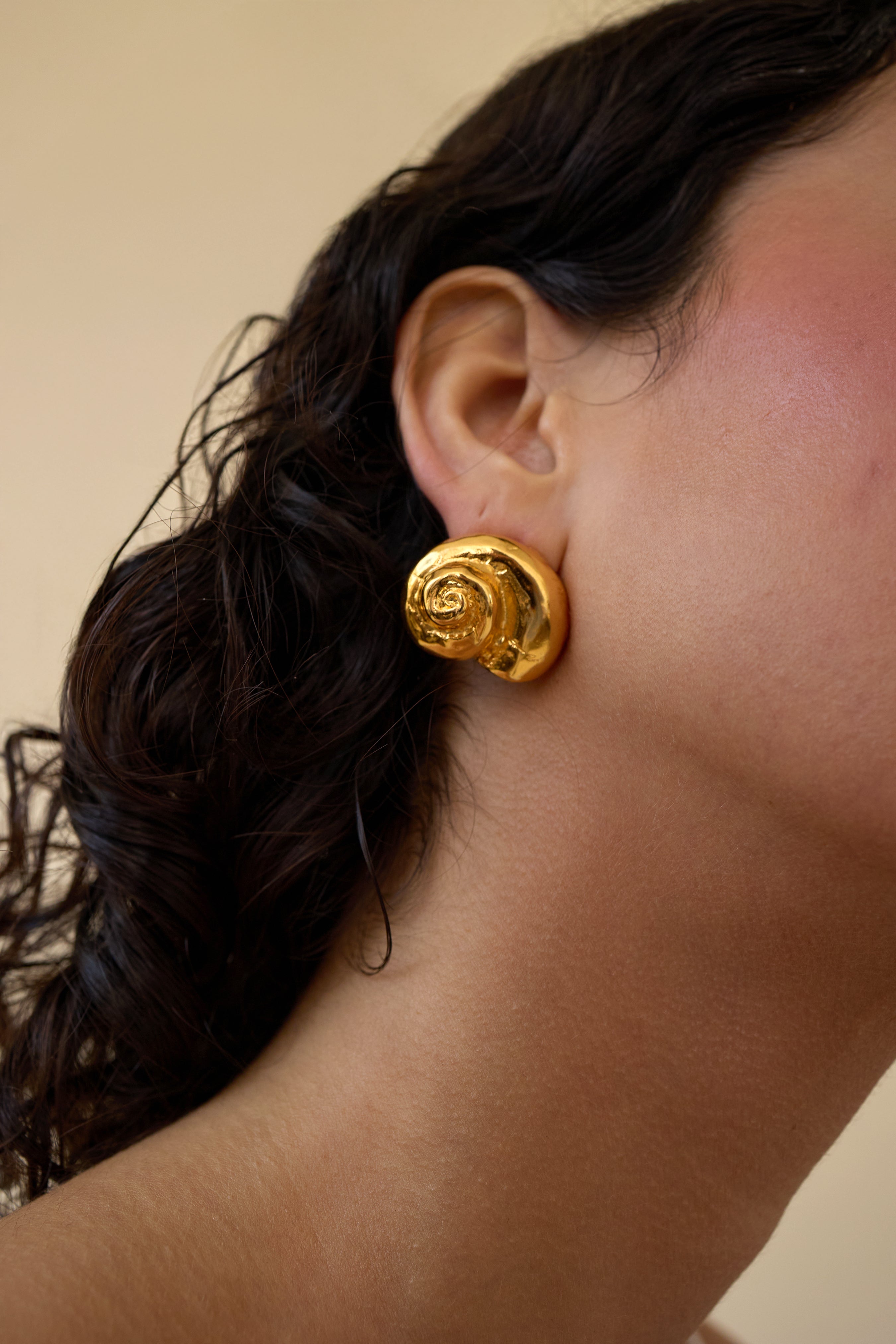 Leila Metal Swirl Earrings