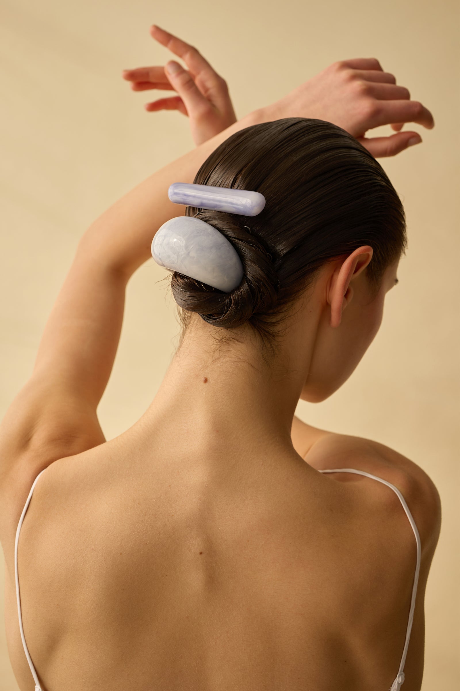 速くおよび自由な Cuff Pony Dome Marble | NY LELET ヘアアクセサリー
