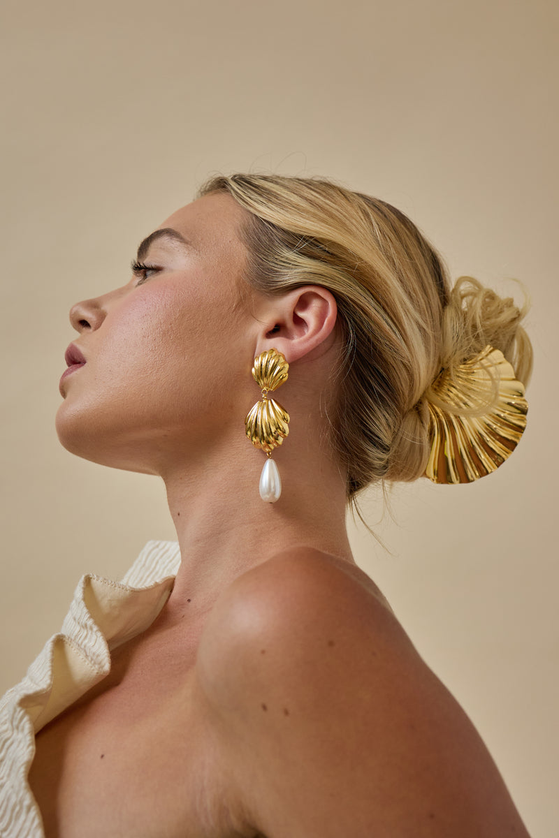 Serena Pearl Earrings
