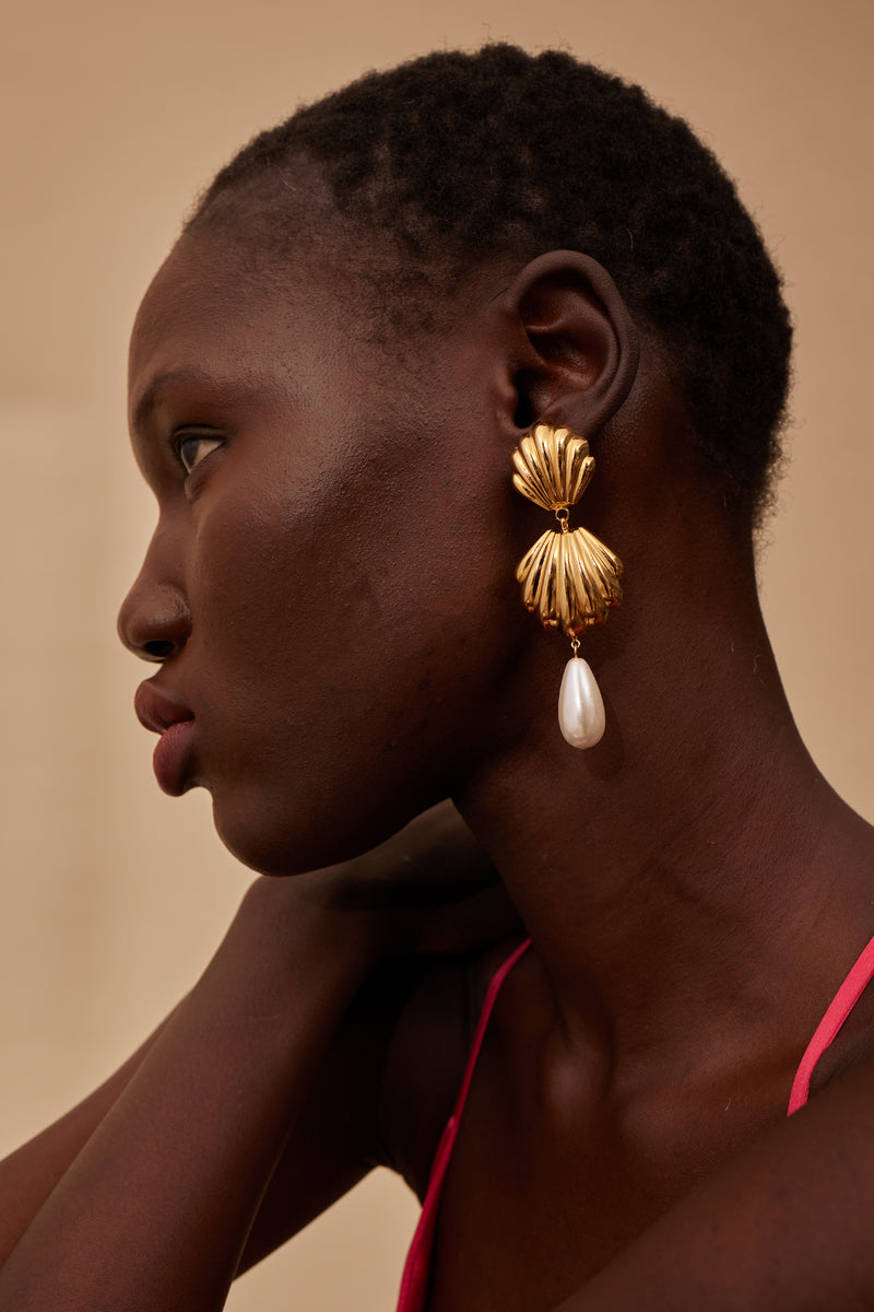 Serena Pearl Earrings
