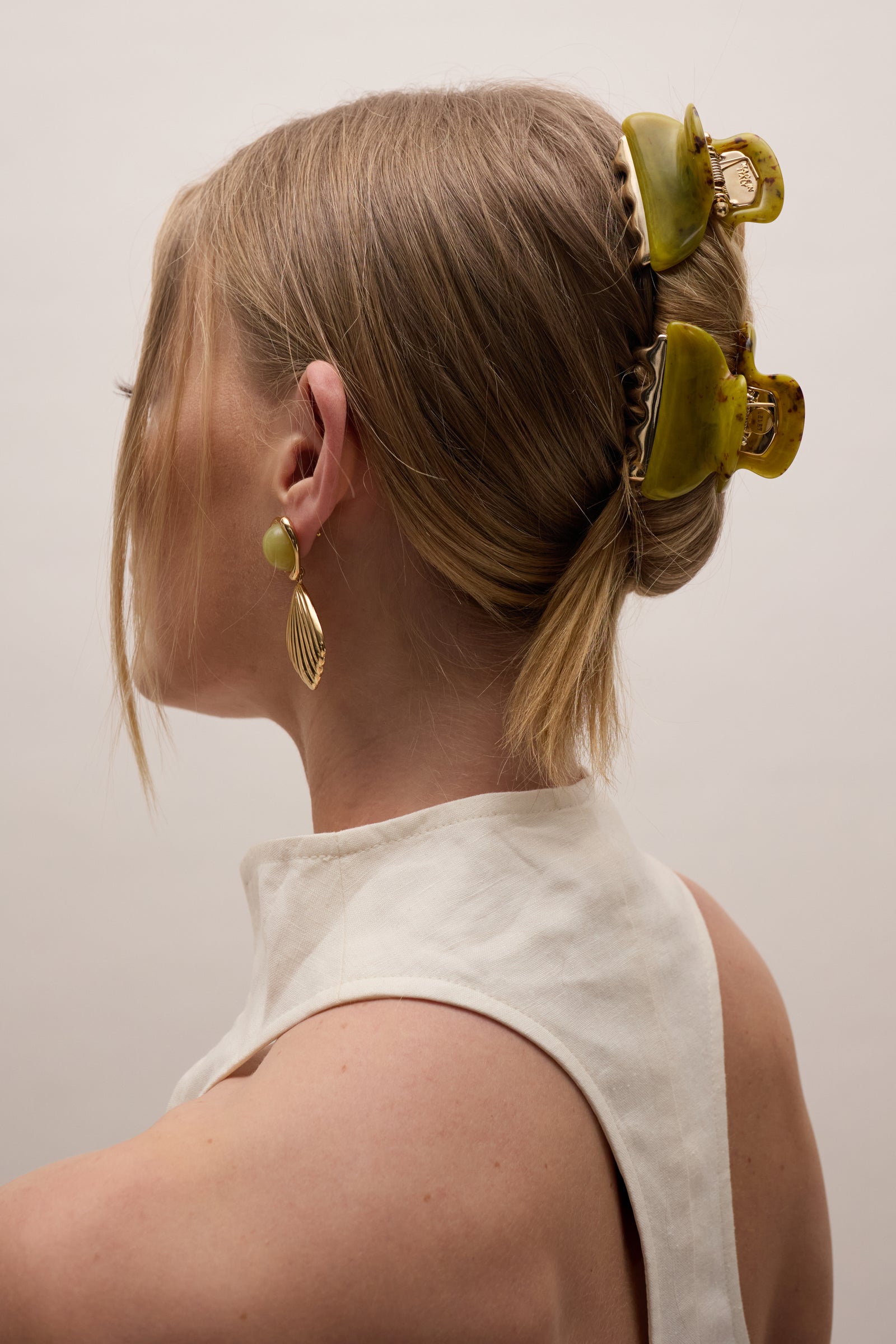 Colette Claw Clip – LELET NY