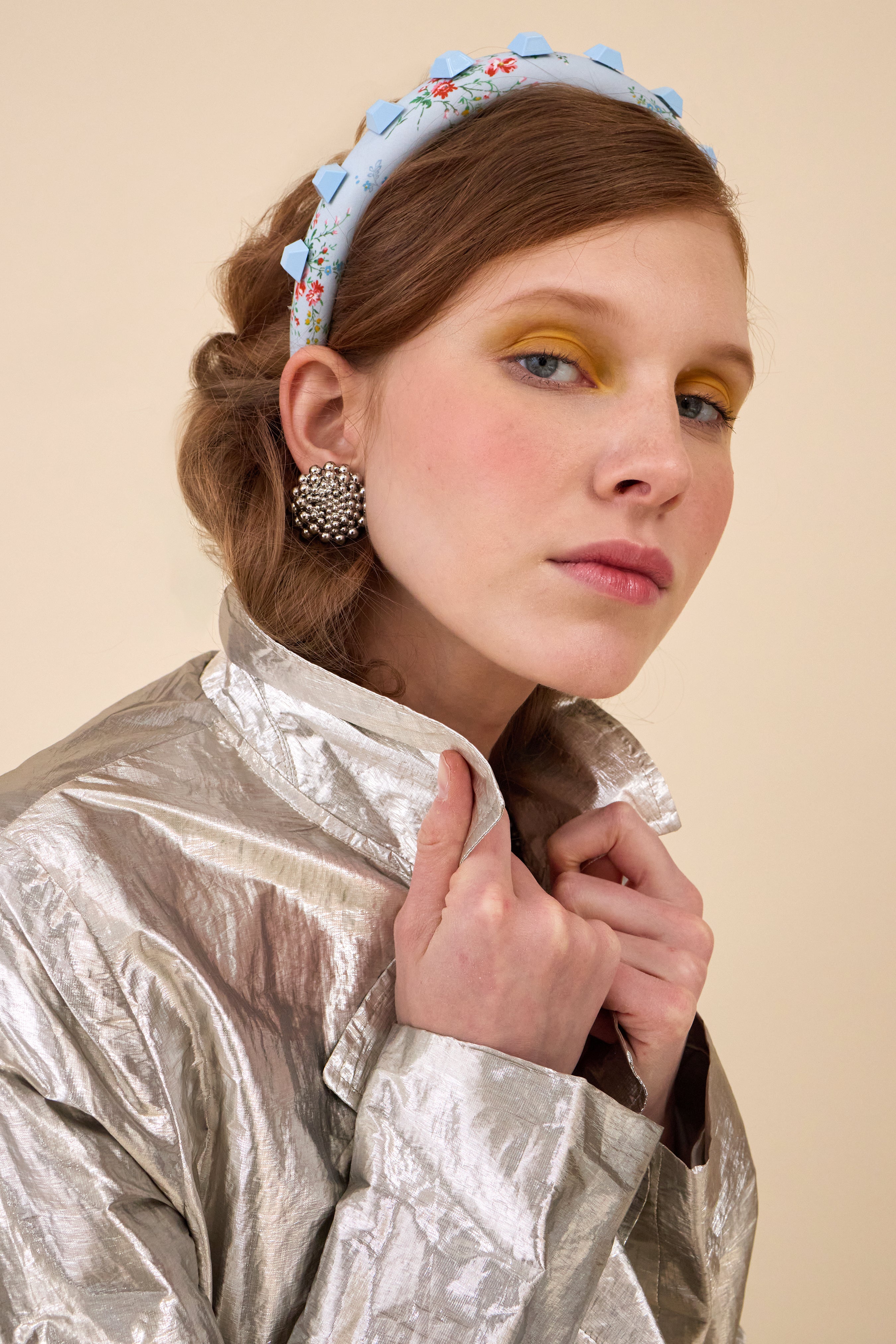 Zoe Ballchain Button Earrings