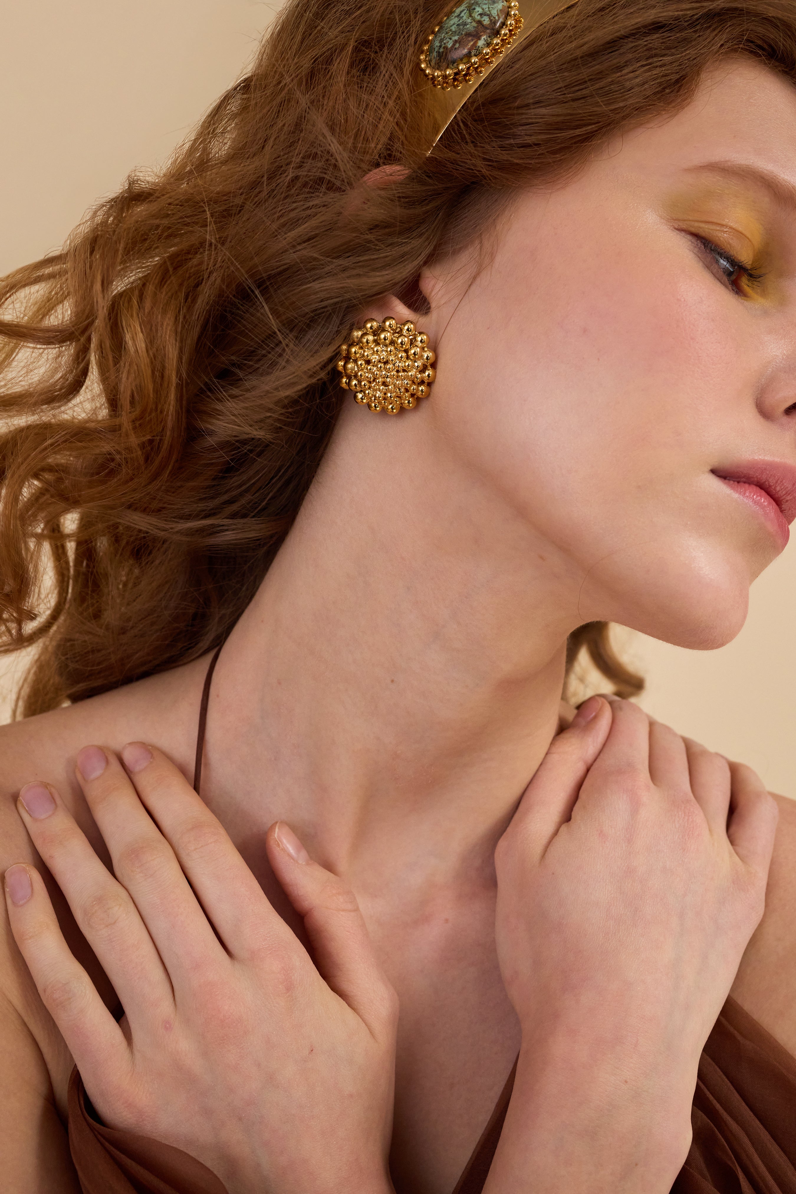 Zoe Ballchain Button Earrings
