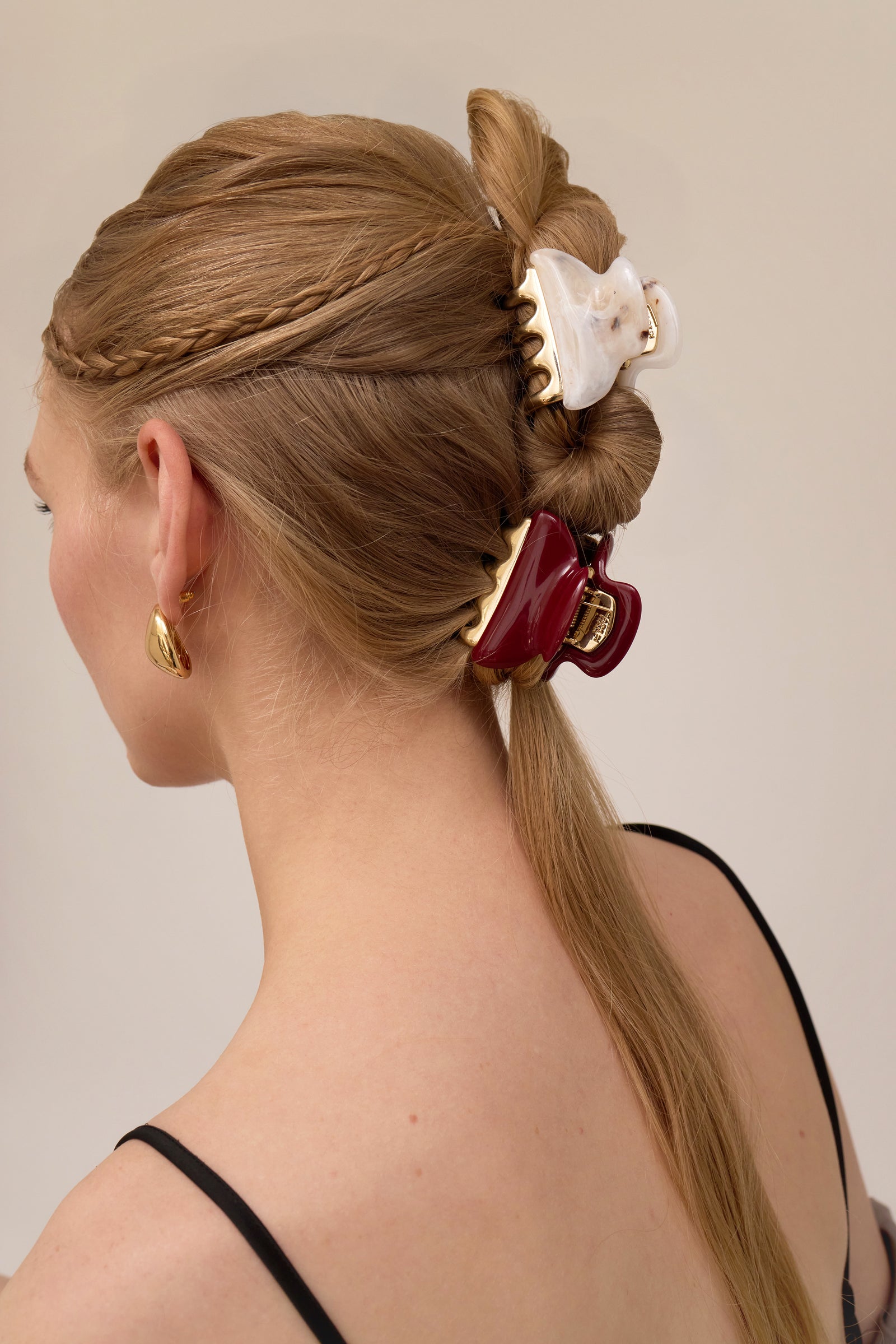 Colette Claw Clip – LELET NY