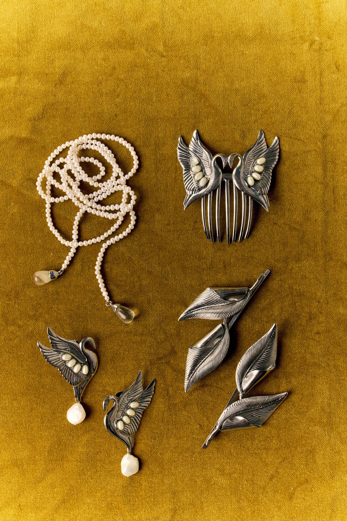 Deco Leaf Bobbi Pin Set of 2