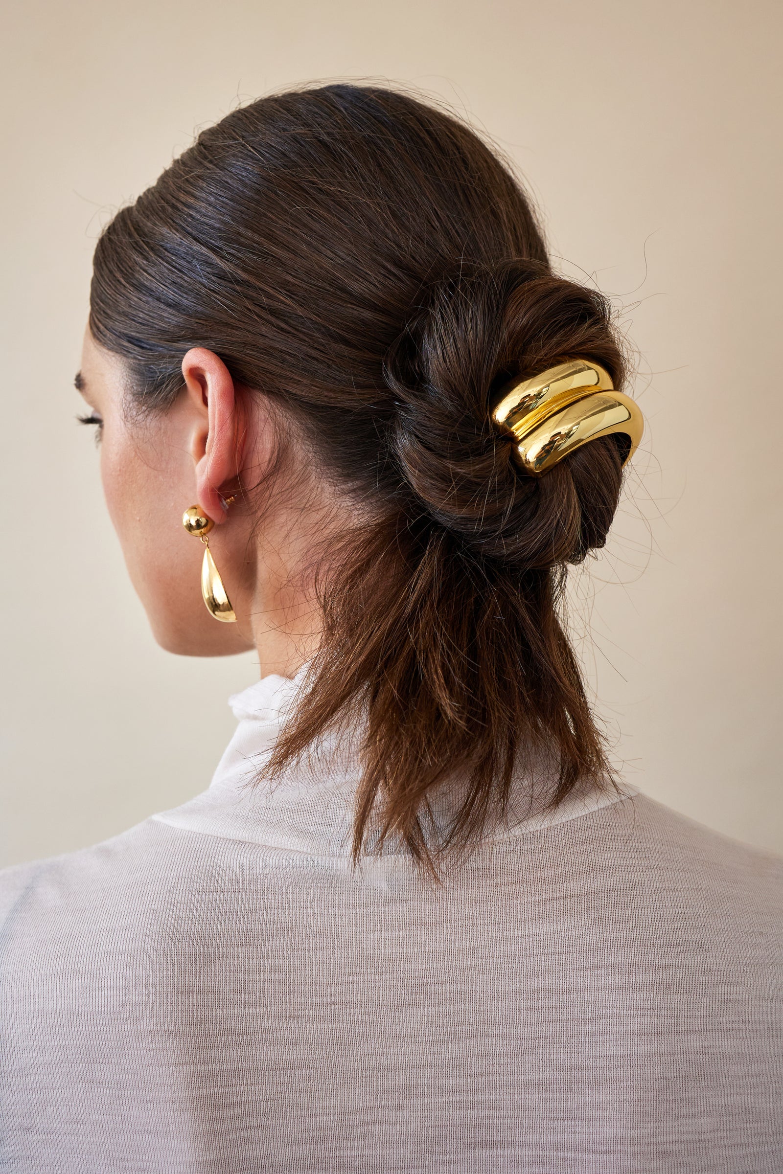 glossy-double-arch-pony-gold- 