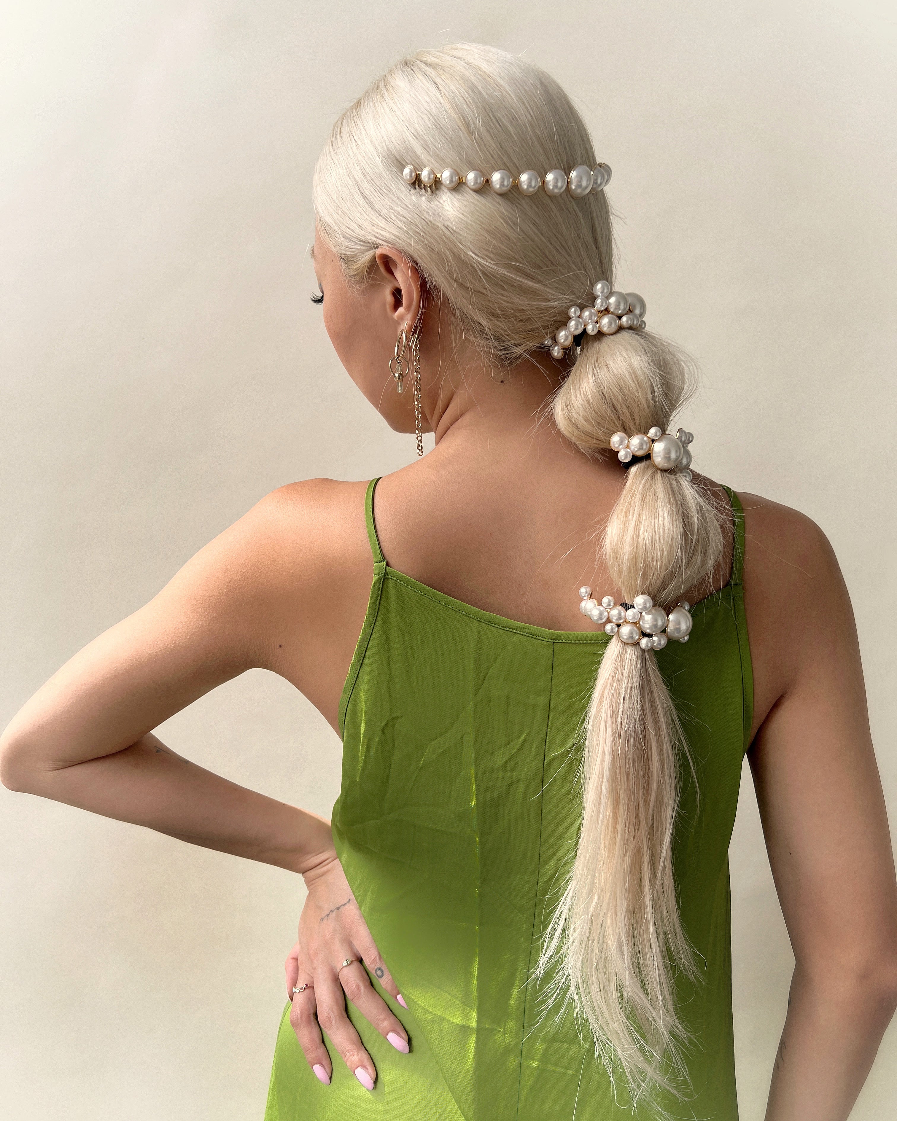 Allison Pearl Pony Cuff